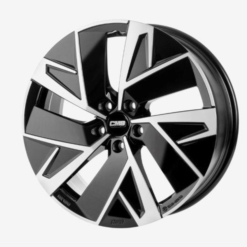 C32-AERO Diamond Black Gloss 7.5x18